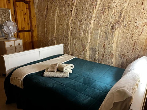 Down To Erth B&B - 2032 Olympic Games 3