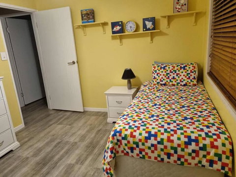 Duncannon - Durack Large Family Home Pets - 2032 Olympic Games 4