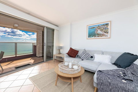 El Sandi, Unit 10, 14-18 North Street - 2032 Olympic Games 0