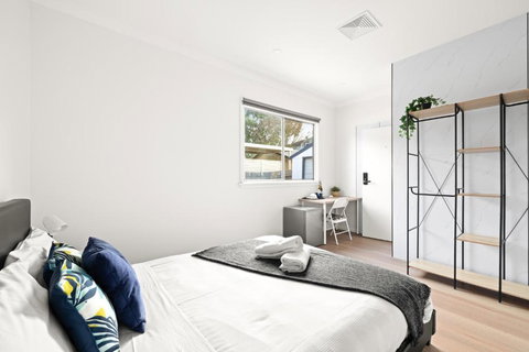 Elegant Queen Room At Botany - Nearby Airport - Shared Bathroom - 2032 Olympic Games 4