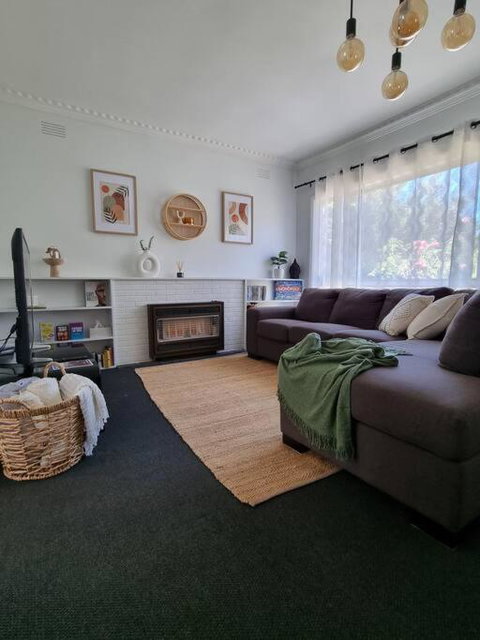 Family Friendly Home In Belmont - 2032 Olympic Games 2