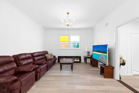 Family House With Pool Table, Outdoor Patio And BBQ - 2032 Olympic Games 4