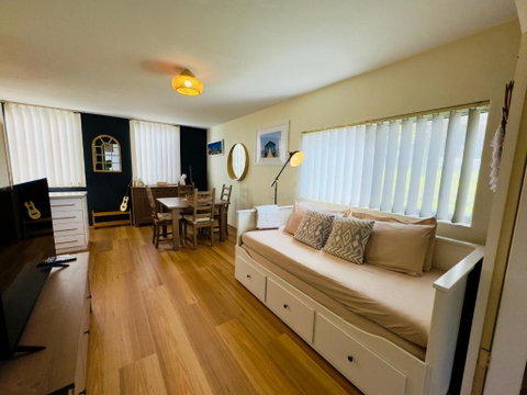 FORR64 - Cosy East Perth Retreat - 2032 Olympic Games 0