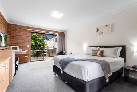 Airport Admiralty Motel - 2032 Olympic Games 2