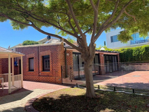 Luxury Cottage At The Manor On The River!!! - 2032 Olympic Games 1