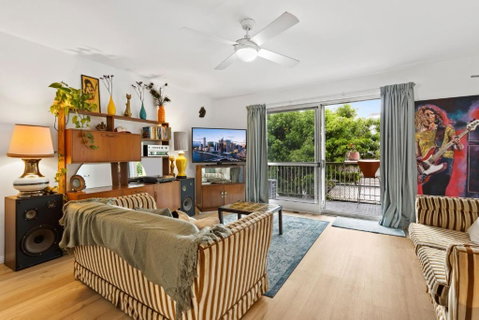 Mid-Century Morningside 2-Bed Apartment - 2032 Olympic Games 0