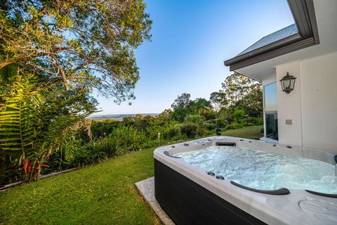 Ninderry Manor-Spectacular Hinterland Retreat - 2032 Olympic Games 0