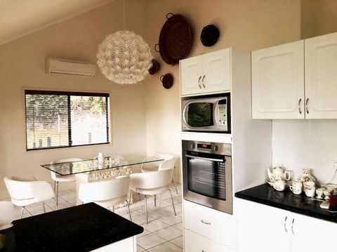 Noosa Hinterland Acreage Close To The Beach - 2032 Olympic Games 3