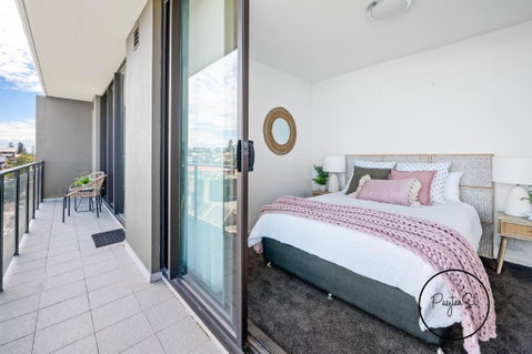 Perfect Penthouse - WiFi Included - 2032 Olympic Games 0