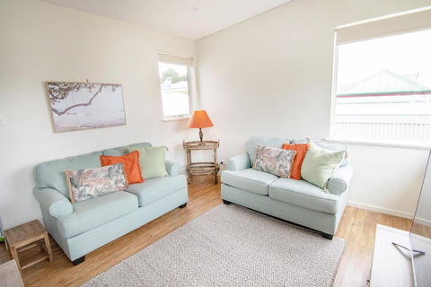 Princess Views In Historic Albany - 2032 Olympic Games 2