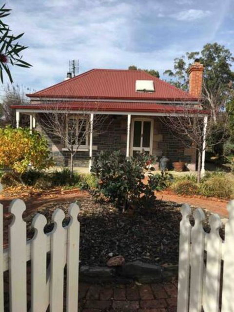 Randell Cottage - Adelaide Hills - Cosy Rustic Hideaway - 2032 Olympic Games 2