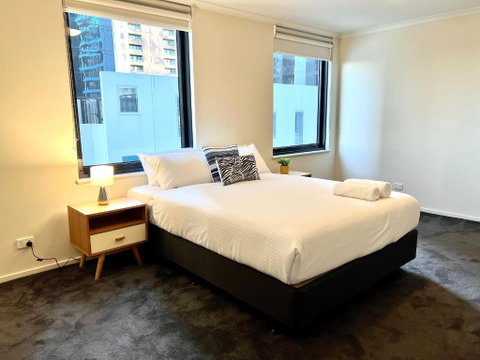 ReadySet Apartments On Kavanagh - 2032 Olympic Games 3