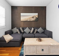 BEACHFRONT APARTMENT // DREAM LOCATION // CLOEY2 - 2032 Olympic Games