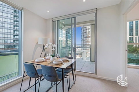 REST COLLECTION Apartments On Collins Docklands - 2032 Olympic Games 3