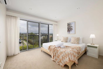Renov Peaceful 3BR Morningside Gem: Cozy Retreat with 2032 Olympic Games