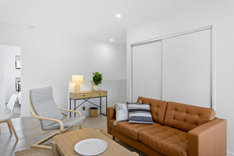 Riverside 3-Bed Home With Study Nook And BBQ - 2032 Olympic Games 1
