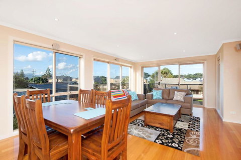 Rose - 2032 Olympic Games 0