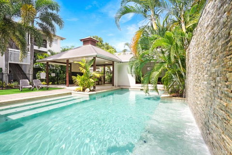 Royal Pavillions City Escape - 2032 Olympic Games 0