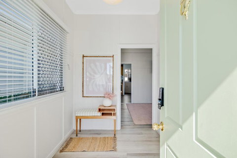 Sage Cottage! CBD Perfection! - 2032 Olympic Games 3