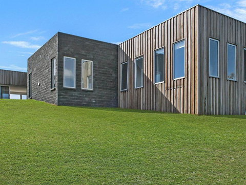 Saltwater Lodge - 2032 Olympic Games 2