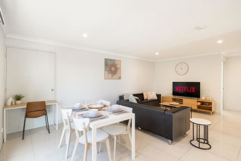 Smart Suites Self Check-in Apartments - Rocklea Station S - 2032 Olympic Games 1