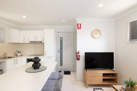 Smart Suites Self Check-in Apartments - W Freney - 2032 Olympic Games 0
