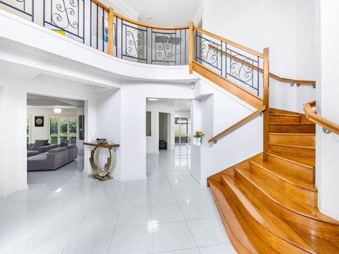 Spacious Comfy 5 Bedroom Home Near Sunnybank - 2032 Olympic Games 1