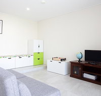 Beautiful Coastal Family-Sized Home - 2032 Olympic Games