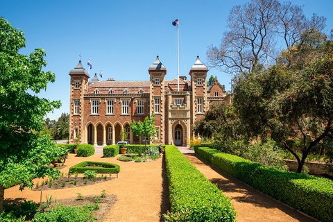 Perth Scavenger Hunt: Perched On A Swan - 2032 Olympic Games 0