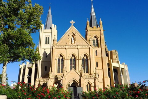 Perth Scavenger Hunt: Perched On A Swan - 2032 Olympic Games 1