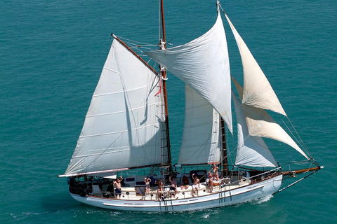 Whitehaven Beach Sailing And Snorkeling Cruise - 2032 Olympic Games 5