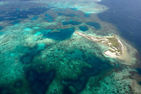 Pink Lake + Abrolhos Islands Scenic Flight - 2032 Olympic Games 5