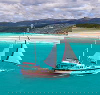 2-Day Whitsundays Sailing Adventure SV Whitehaven - 2032 Olympic Games