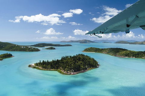 The Whitsunday Express Scenic Flight - 25 Minutes - 2032 Olympic Games 1